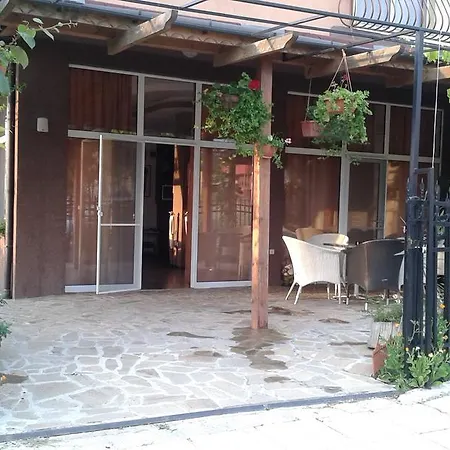 Zora Penzion Primorsko